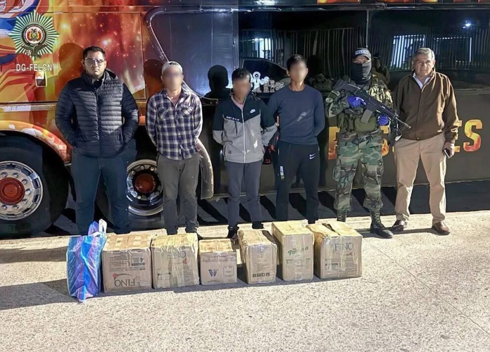 Intercepción de cocaína en Santa Cruz