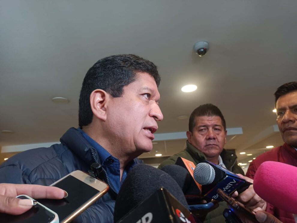 Irregularidades en recursos estatales solicitadas por el senador Luis Adolfo Flores