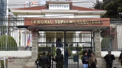 TSE prohíbe propaganda electoral durante el debate presidencial