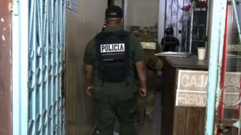Rescatan a dos adolescentes en operativo contra la trata y tráfico en Santa Cruz