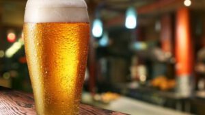 Industria cervecera preocupada ante posible reimposición de impuesto