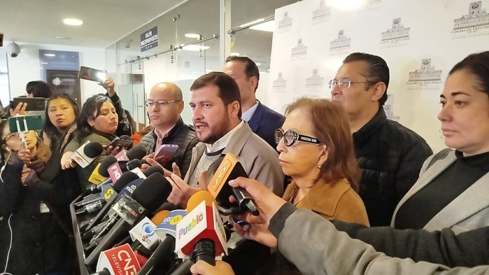 escasez de combustibles en Bolivia