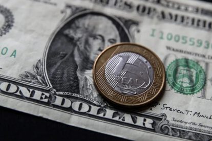 Caída del dólar impulsa economías en América Latina