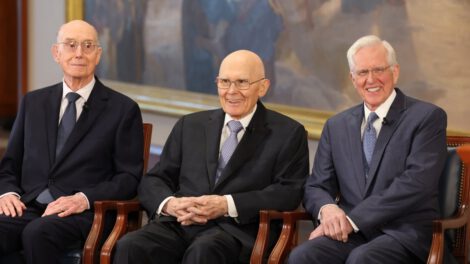 Dallin H. Oaks, nuevo profeta de La Iglesia de Jesucristo