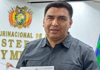 Eddy Antezana imputado por uso indebido de influencias
