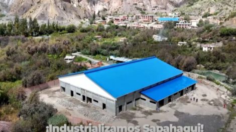 Planta procesadora de frutas en Sapahaqui