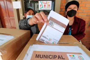 Aplazan tratamiento de ley para elecciones subnacionales