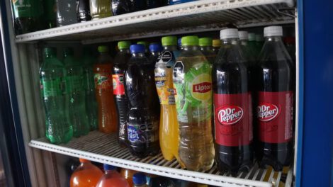 Aumento al impuesto sobre refrescos en México