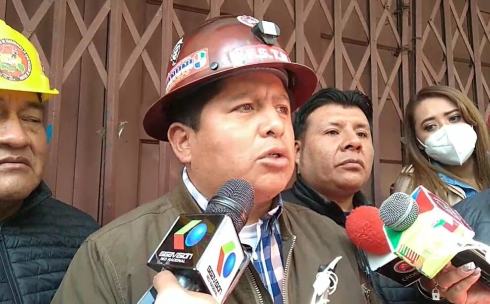 Juan Carlos Huarachi en conferencia de prensa