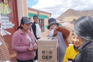Jornada electoral en Oruro