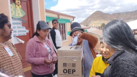 Jornada electoral en Oruro