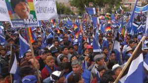 simpatizantes del Movimiento Al Socialismo en La Paz, Bolivia