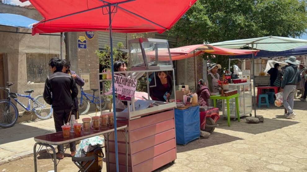 Comerciantes ambulantes aprovecharon las elecciones para generar ingresos