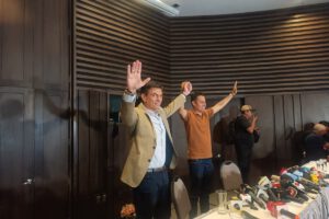 Rodrigo Paz y Edman Lara anuncian gestiones para garantizar combustibles