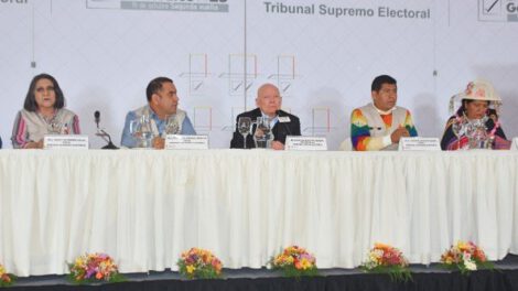 Tribunal Supremo Electoral adelanta entrega de credenciales