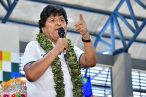 Evo Morales trata de personas