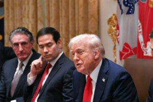 Cambio político en Bolivia tras elección de Rodrigo Paz