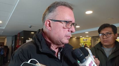 Caso Botrading y la advertencia de Carlos Alarcón sobre crisis en Bolivia