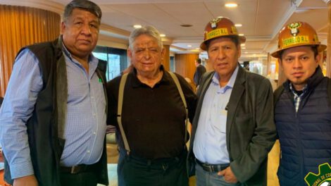 Ferreco apoya a Paz y Lara en conferencia de prensa