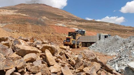 Comibol secuestra mineral ilegal en Potosí