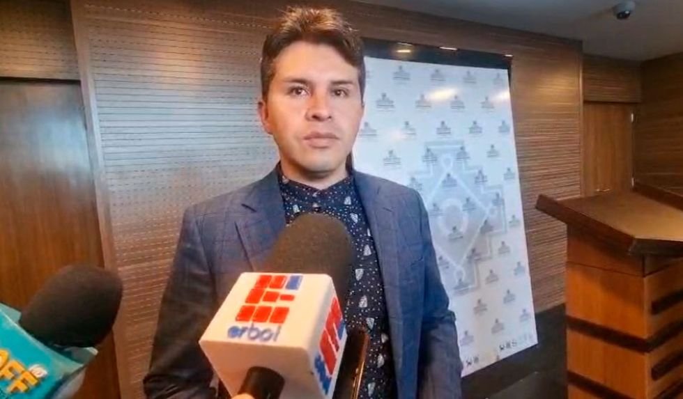 Manolo Rojas postula a la presidencia de la Cámara Baja