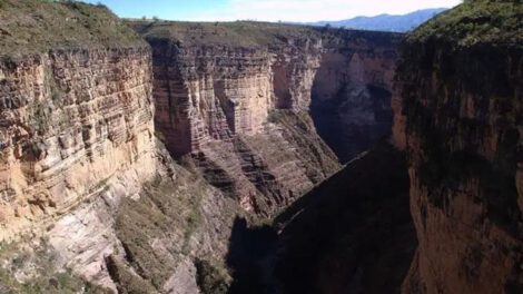 Ley de Creación de Geoparques y Geositios en Bolivia
