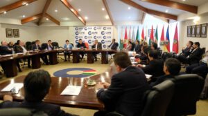 Gobierno electo convoca a sectores empresariales para fortalecer la economía boliviana