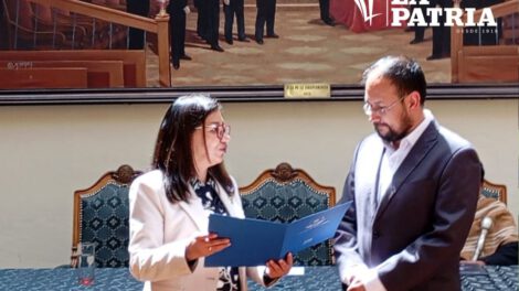 Reconocimiento a LA PATRIA por el Bicentenario de Bolivia