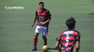 Terrazas FC líder invicto en la Primera B