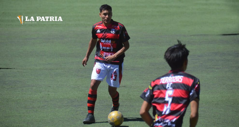 Terrazas FC líder invicto en la Primera B
