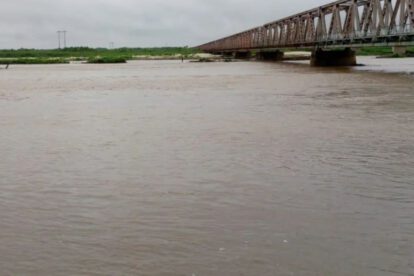 Intensas lluvias en Santa Cruz causan ruptura de diques