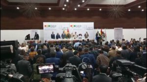 Entrega de credenciales a asambleístas en La Paz