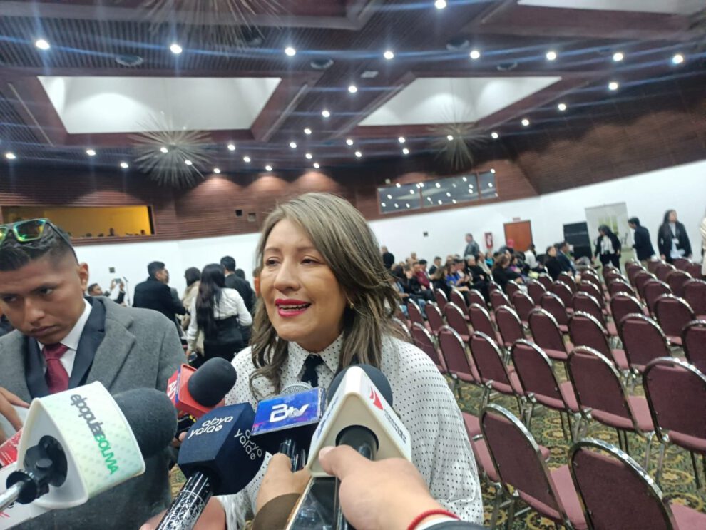 Elecciones subnacionales con Claudia Mallón