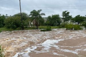Searpi identifica municipios en riesgo por lluvias en Santa Cruz