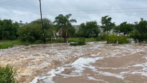 Searpi identifica municipios en riesgo por lluvias en Santa Cruz