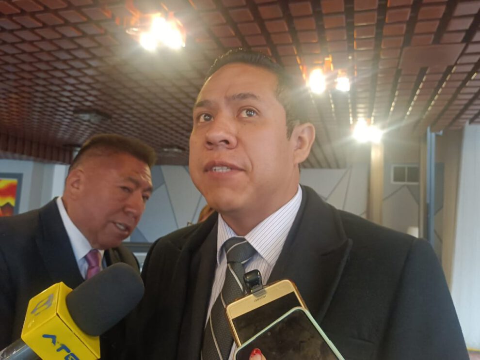 Diego Brañez jefe de bancada de APB-Súmate en el nuevo periodo legislativo