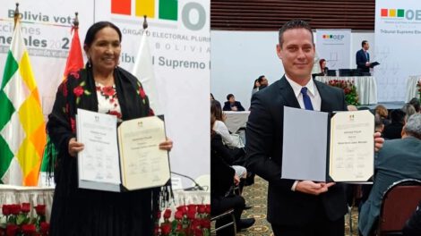 Tomasa Yarhui y Rafael López asumen jefaturas de Alianza Libre en el Parlamento