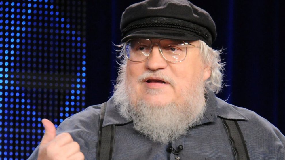 George R.R. Martin demanda OpenAI por derechos de autor