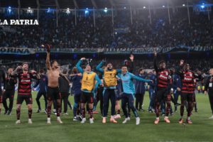 Festejo de los jugadores de Flamengo luego de obtener la clasificación