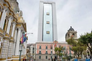 reducción de ministerios en Bolivia