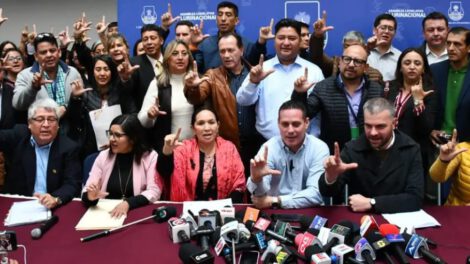 Pacto político propuesto por la Alianza Libre para superar la crisis política