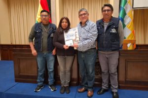 Digitalización histórica de la revista IV Centenario de Oruro