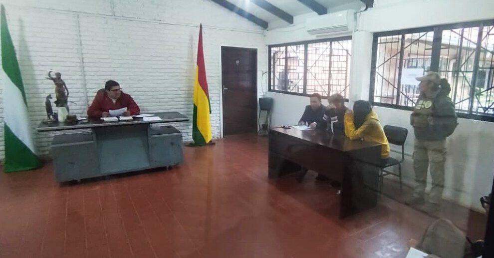 Sentencian a mujer por infanticidio en Santa Cruz