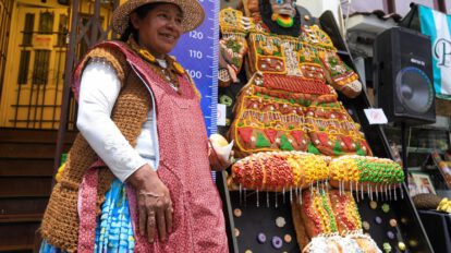 Día de Difuntos en Bolivia con altares y t’antawawas