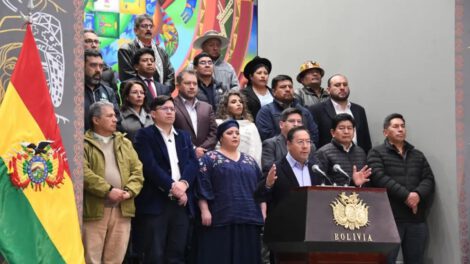 Renuncia de ministros del presidente Luis Arce en la última reunión de Gabinete