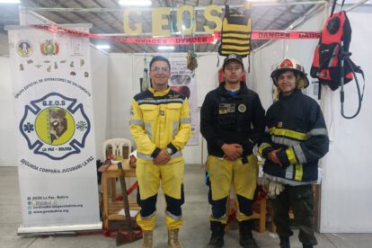 Bomberos voluntarios recolectan fondos para mantener sus operaciones
