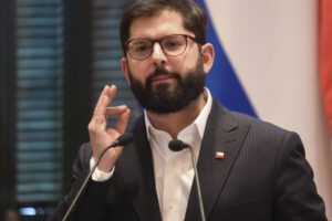 Gabriel Boric asistirá a la posesión presidencial de Rodrigo Paz