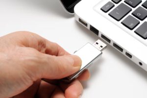 Pendrive y almacenamiento en la nube
