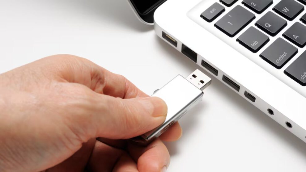 Pendrive y almacenamiento en la nube
