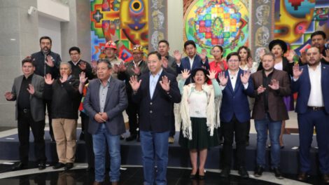 Luis Arce se despide de la Presidencia reconociendo logros y errores en su gestión